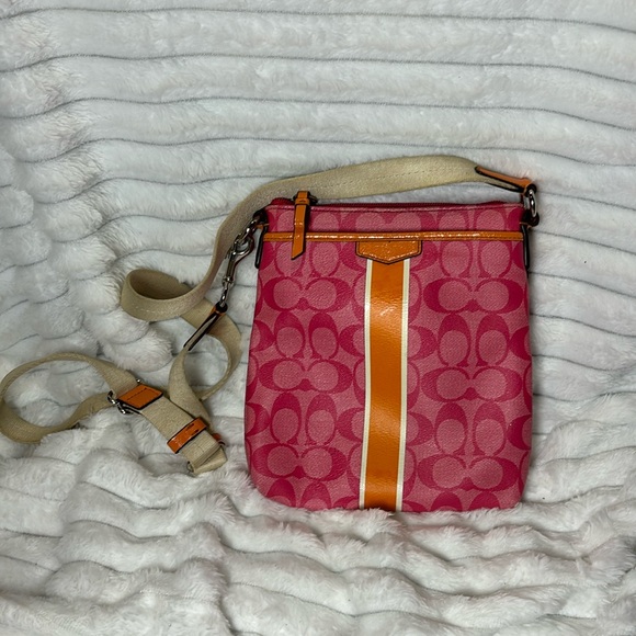 Vintage Coach Crossbody GUC Adjustable Strap Pink Orange - Picture 1 of 11